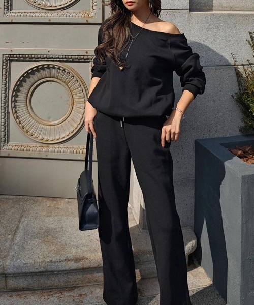 esutoreja（エストレジャ）の「ワンショルダースウェットセットアップ（セットアップ・レディース・グレー/オートミール・FREE）」の7枚目の写真