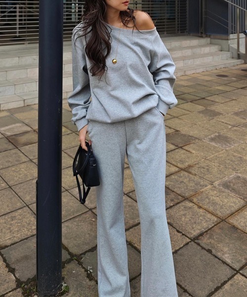 esutoreja（エストレジャ）の「ワンショルダースウェットセットアップ（セットアップ・レディース・グレー/オートミール・FREE）」の10枚目の写真