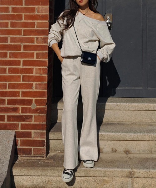 esutoreja（エストレジャ）の「ワンショルダースウェットセットアップ（セットアップ・レディース・グレー/オートミール・FREE）」の12枚目の写真