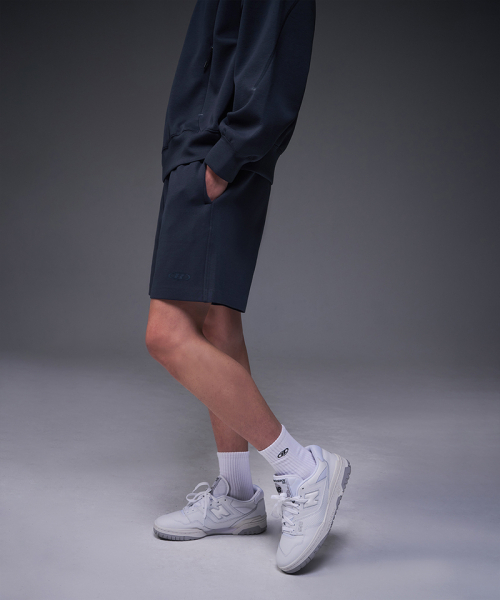 BORN TO WIN（ボーントゥウィン）の「SYMBOL B TECH SHORTS [NAVY]（その他パンツ・メンズ・その他・1/2/3）」の4枚目の写真
