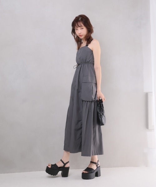 VIVIAN(ヴィヴィアン)の「厚底チャンキーヒールストラップサンダル ZOZOTOWN+オフィシャルサイト限定商品(サンダル・レディース・シルバー系その他5/ブラック×グレー・S/M/L)」の9枚目の写真