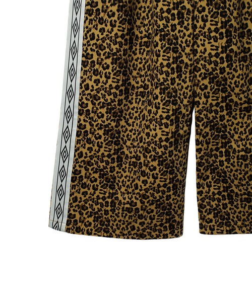 UMBRO（アンブロ）の「(UMBRO)DENIM WIDE PANTS（その他パンツ・レディース・ブルー/ブラウン/ホワイト・ONE SIZE）」の20枚目の写真