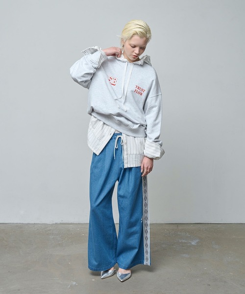 UMBRO（アンブロ）の「(UMBRO)DENIM WIDE PANTS（その他パンツ・レディース・ブルー/ブラウン/ホワイト・ONE SIZE）」の22枚目の写真