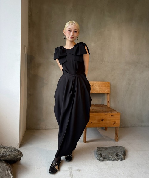 Ameri（アメリ）の「2WAY CONSTRUCTIVE RIBBON DRESS（ドレス・レディース・インディゴブルー/ブラック/ブラウン・MEDIUM/SMALL）」の20枚目の写真