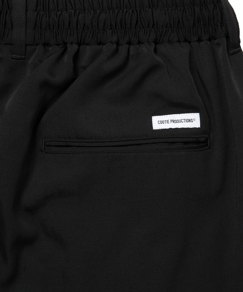 COOTIE PRODUCTIONS（クーティープロダクションズ）の「Ny/Wo Twill Wrap Wide Easy Trousers（その他パンツ・メンズ・ブラック・SMALL/MEDIUM）」の2枚目の写真