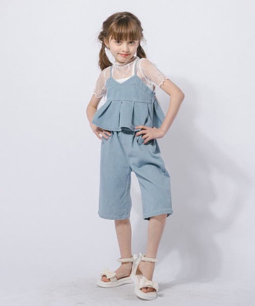 URBAN CHERRY(アーバンチェリー)の「【2点セット】デニムプリーツキャミビスチェ+ストレートパンツ(その他トップス・キッズ・ブルー・110cm/120cm/130cm)」の2枚目の写真