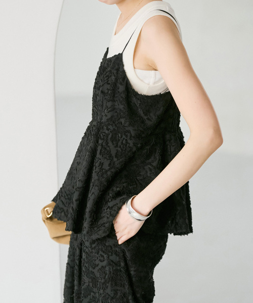Spick & Span(スピックアンドスパン)の「《一部店舗+WEB限定》シアージャガードキャミソール(キャミソール・レディース・アイボリー/ブラック・FREE)」の8枚目の写真