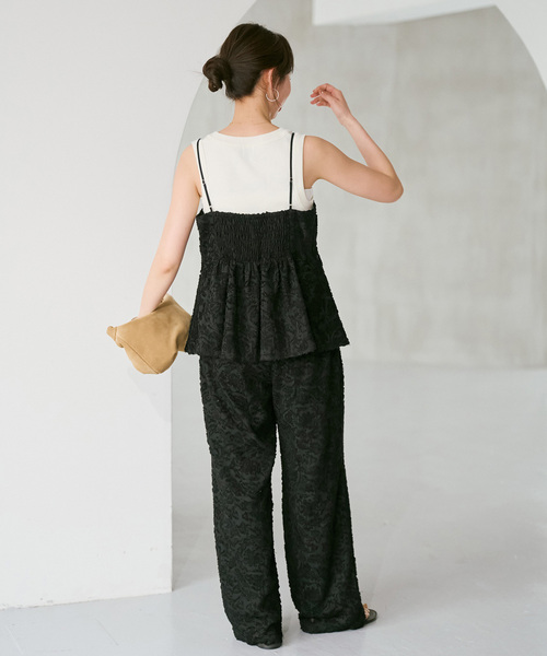 Spick & Span(スピックアンドスパン)の「《一部店舗+WEB限定》シアージャガードキャミソール(キャミソール・レディース・アイボリー/ブラック・FREE)」の11枚目の写真