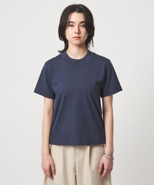 green label relaxing(グリーンレーベルリラクシング)の「<スタイリスト兵藤千尋さんコラボ>ワイドネック Tシャツ UVカット(Tシャツ/カットソー・レディース・ネイビー/ブラック/オフホワイト・FREE)」の20枚目の写真