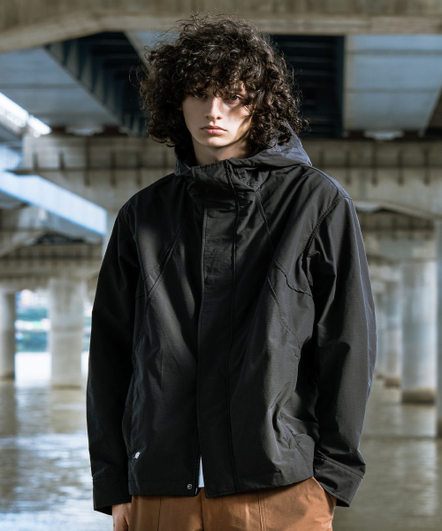 KALAPATTHAR(カラパタール)の「Nylon RIB Flash Line Jacket - BLACK(ナイロンジャケット・メンズ・その他・MEDIUM/LARGE)」の2枚目の写真