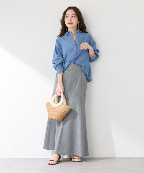 La boutique BonBon(ラブティックボンボン)の「【RISA監修・今すぐお届け!】シアーデニムショート丈袖口リブシャツ(シャツ/ブラウス・レディース・サックスブルー/ブルー系その他・FREE)」の14枚目の写真