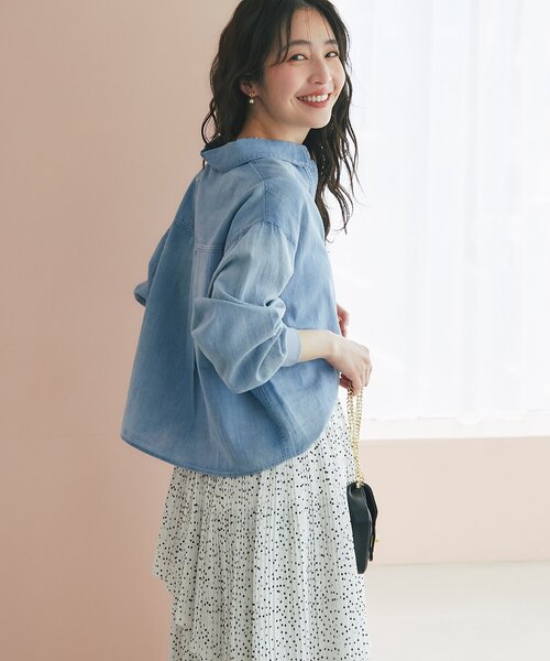 La boutique BonBon(ラブティックボンボン)の「【RISA監修・今すぐお届け!】シアーデニムショート丈袖口リブシャツ(シャツ/ブラウス・レディース・サックスブルー/ブルー系その他・FREE)」の21枚目の写真