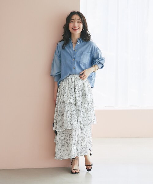 La boutique BonBon(ラブティックボンボン)の「【RISA監修・今すぐお届け!】シアーデニムショート丈袖口リブシャツ(シャツ/ブラウス・レディース・サックスブルー/ブルー系その他・FREE)」の22枚目の写真