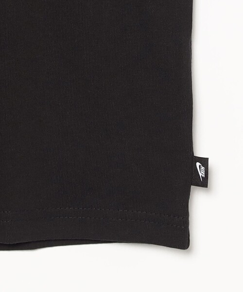 BEAMS T(ビームスティー)の「NIKE / Sportswear Premium Essential T-shirts(Tシャツ/カットソー・メンズ・ブラック・M/XL/L)」の5枚目の写真