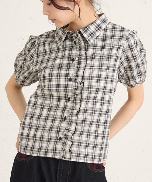 FCMM(エフシーエムエム)の「FRILL SHIRTS SS /フリルシャツSS(シャツ/ブラウス・レディース・レッド/アイボリー/ライトブルー・SMALL/MEDIUM)」の1枚目の写真