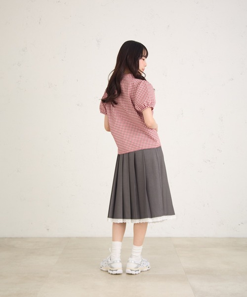 FCMM(エフシーエムエム)の「FRILL SHIRTS SS /フリルシャツSS(シャツ/ブラウス・レディース・レッド/アイボリー/ライトブルー・SMALL/MEDIUM)」の6枚目の写真