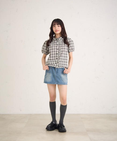 FCMM(エフシーエムエム)の「FRILL SHIRTS SS /フリルシャツSS(シャツ/ブラウス・レディース・レッド/アイボリー/ライトブルー・SMALL/MEDIUM)」の18枚目の写真