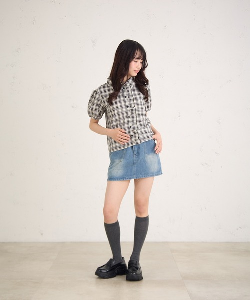 FCMM(エフシーエムエム)の「FRILL SHIRTS SS /フリルシャツSS(シャツ/ブラウス・レディース・レッド/アイボリー/ライトブルー・SMALL/MEDIUM)」の19枚目の写真