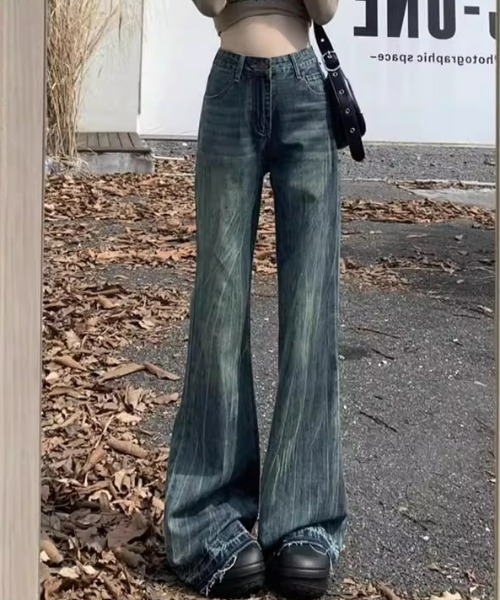 REBALANCE(リバランス)の「フレアデニムパンツ(デニムパンツ・レディース・B/A・X-LARGE/LARGE/MEDIUM)」の3枚目の写真