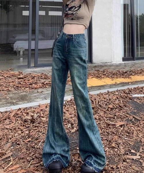REBALANCE(リバランス)の「フレアデニムパンツ(デニムパンツ・レディース・B/A・X-LARGE/LARGE/MEDIUM)」の6枚目の写真