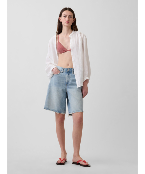 GAP(ギャップ)の「コットンガーゼ オーバーサイズ ノーカラーシャツ(シャツ/ブラウス・レディース・ホワイト/ブラウン/ブラック/レッド/グリーン/イエロー・L/M/S/XS/XXS)」の19枚目の写真