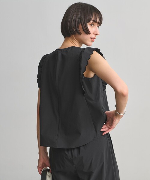 UNITED ARROWS(ユナイテッドアローズ)の「スカラップ フリル オールインワン パンツ ‐はっ水 UVカット 防しわ ウォッシャブル‐(つなぎ/オールインワン・レディース・ネイビー/ブラック・36/38)」の21枚目の写真