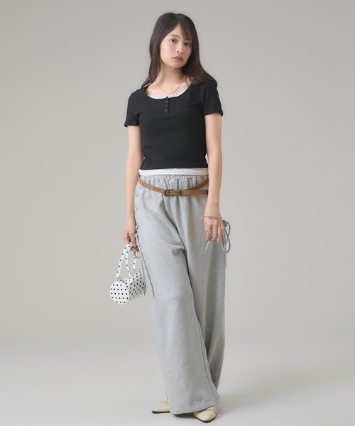 apres jour mignon(アプレジュールミニョン)の「レイヤードヘンリートップス(Tシャツ/カットソー・レディース・ネイビー/ブラック/ブルー/グレー・LARGE/フリー)」の5枚目の写真