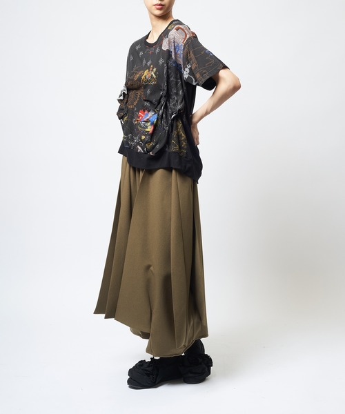 gomme(ゴム)の「ロンドンシャーリングT(Tシャツ/カットソー・レディース・ブラック/ホワイト・MEDIUM)」の10枚目の写真