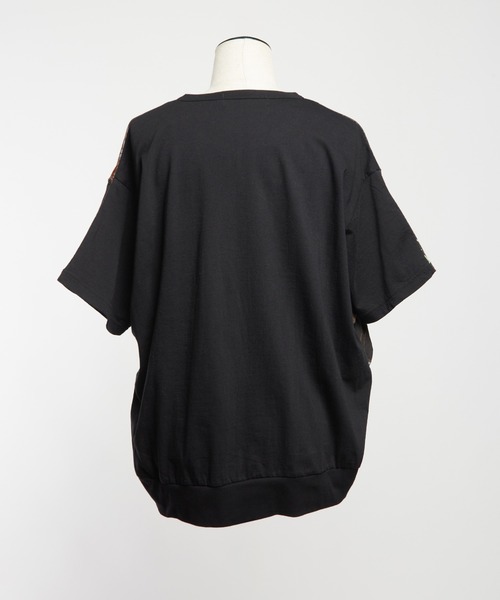 gomme(ゴム)の「ロンドンシャーリングT(Tシャツ/カットソー・レディース・ブラック/ホワイト・MEDIUM)」の19枚目の写真