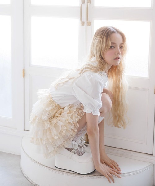 FickleBebe(フィクルベベ)の「チュールティアードワンピース(ワンピース・レディース・イエロー/ブルーグレー/ブラック・0/1)」の6枚目の写真