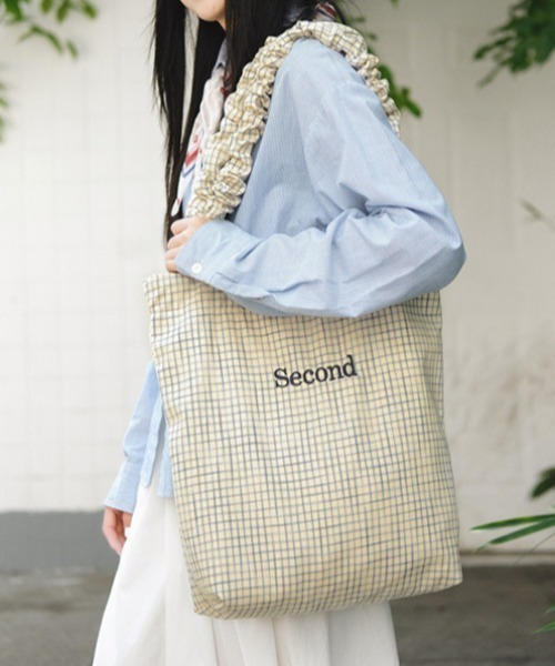 Vipoa(ヴィポア)の「Second logo check tote bag(トートバッグ・レディース・アイボリー/ホワイト/ブルー/ブラック/グリーン・ONE SIZE)」の15枚目の写真