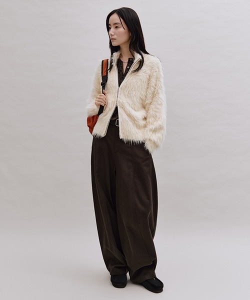 ANF.MUU（アンフムー）の「センターシームカーブパンツ（チノパンツ・レディース・ブラック/ブラウン/ネイビー・FREE）」の19枚目の写真