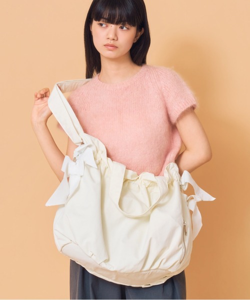 Casselini(キャセリーニ)の「Casselini(キャセリーニ)ビッグサイドリボンBAG(トートバッグ・レディース・ブルー/ブラック/シルバー/アイボリー・FREE)」の2枚目の写真