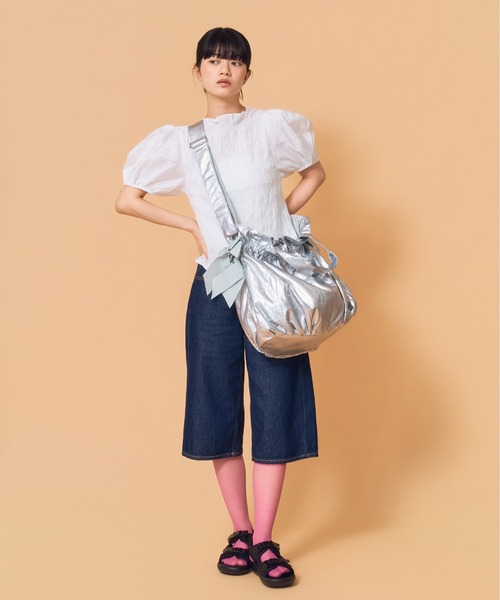 Casselini(キャセリーニ)の「Casselini(キャセリーニ)ビッグサイドリボンBAG(トートバッグ・レディース・ブルー/ブラック/シルバー/アイボリー・FREE)」の8枚目の写真