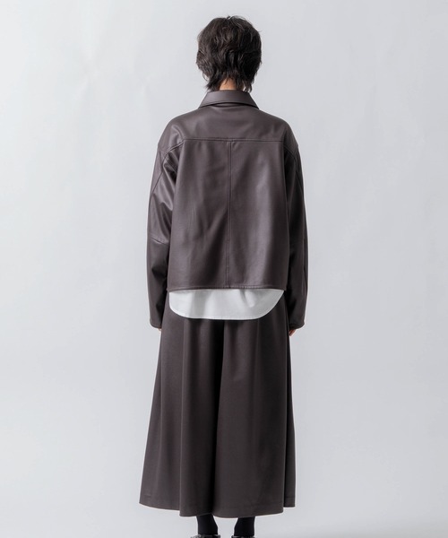 WHYTO.(ホワイト)の「「WHYTO. / ホワイト」leather like shirt jacket(シャツ/ブラウス・レディース・ブラウン/ブラック・36/38)」の17枚目の写真