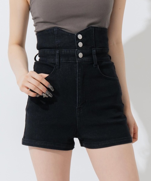 ANAP(アナップ)の「ハイウエスト デニムショートパンツ(デニムパンツ・レディース・ブルー/ブラック/グレー・F)」の2枚目の写真