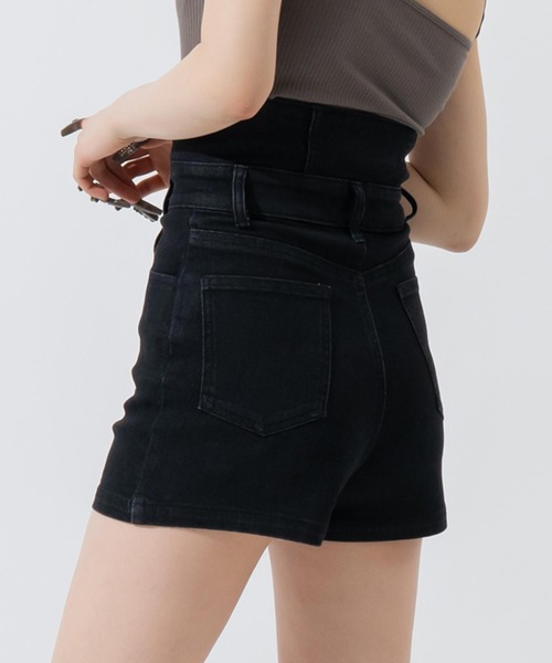 ANAP(アナップ)の「ハイウエスト デニムショートパンツ(デニムパンツ・レディース・ブルー/ブラック/グレー・F)」の21枚目の写真