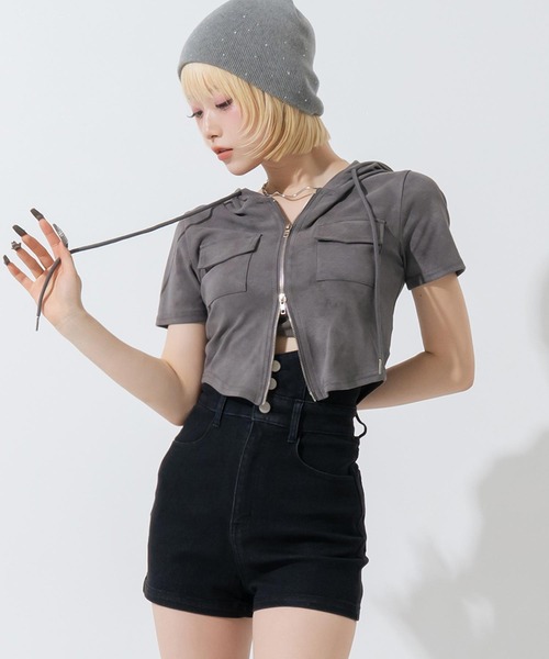 ANAP(アナップ)の「ハイウエスト デニムショートパンツ(デニムパンツ・レディース・ブルー/ブラック/グレー・F)」の22枚目の写真