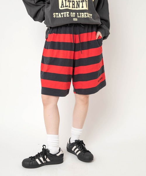 RNA(アールエヌエー)の「T1020 ボーダーハーフパンツ(その他パンツ・レディース・ブラウン/スミクロ/パープル・MEDIUM)」の15枚目の写真