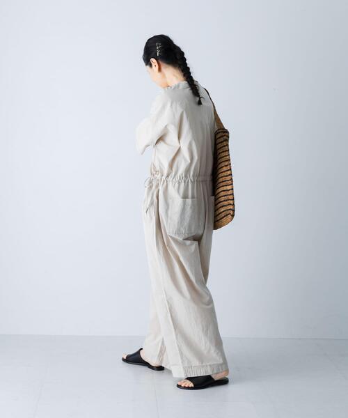 かぐれ（カグレ）の「『2サイズ展開』ワイドオールインワン（つなぎ/オールインワン・レディース・チャコールグレー/ライトベージュ・0/1）」の10枚目の写真