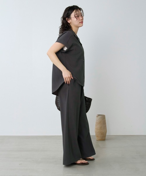 MICA&DEAL(マイカ&ディール)の「オープンカラーシャツ〈セットアップ対応〉(シャツ/ブラウス・レディース・チャコールグレー/カーキ/ダークネイビー・FREE)」の11枚目の写真