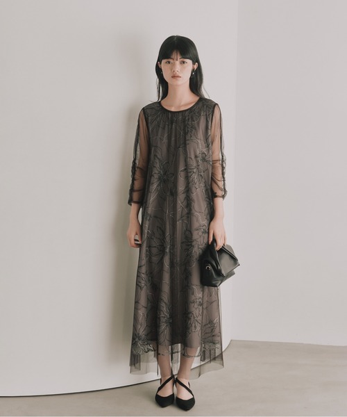 kaene(カエン)の「シアーペタルレイヤードドレス【結婚式 二次会 同窓会 成人式 パーティードレス】(ドレス・レディース・チャコール/ミント・FREE)」の1枚目の写真