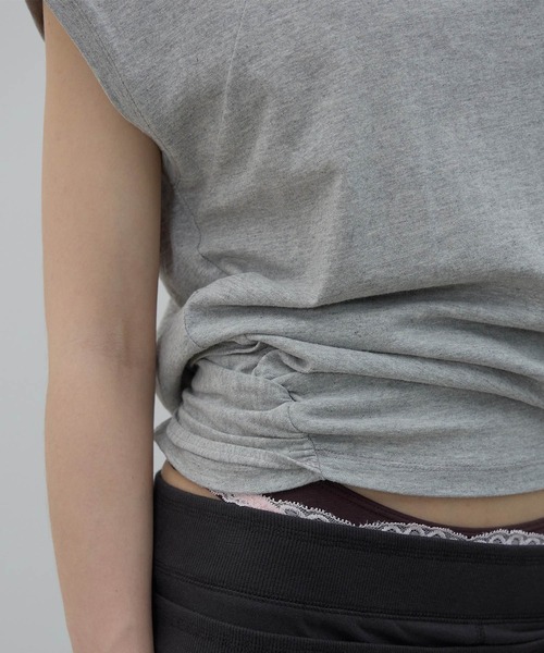 LCDC TM(エルシーディーシーティーエム)の「STRING DETAIL HOODED TOP(Tシャツ/カットソー・レディース・グレー・S/M)」の7枚目の写真