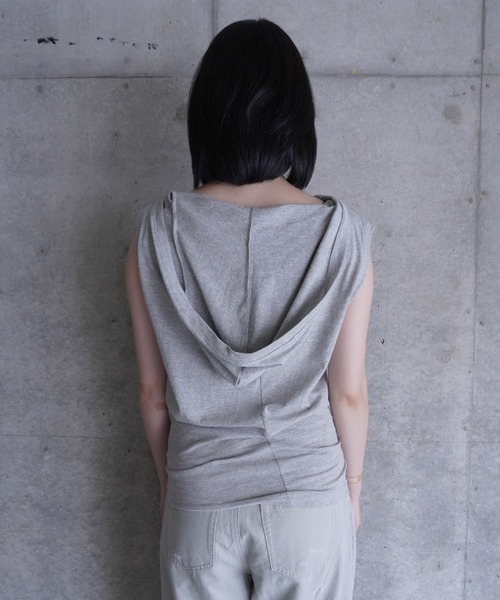 LCDC TM(エルシーディーシーティーエム)の「STRING DETAIL HOODED TOP(Tシャツ/カットソー・レディース・グレー・S/M)」の10枚目の写真