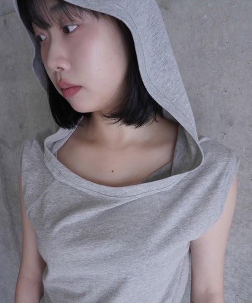 LCDC TM(エルシーディーシーティーエム)の「STRING DETAIL HOODED TOP(Tシャツ/カットソー・レディース・グレー・S/M)」の16枚目の写真
