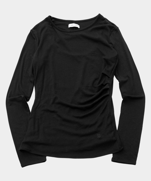 PLACE STUDIO（プレイススタジオ）の「スリムピンタックシャーリングバックスリットポイントソフトラウンドネックロングスリーブTシャツ_3COLOR（Tシャツ/カットソー・レディース・グレー/ブラック/ホワイト・FREE）」の4枚目の写真