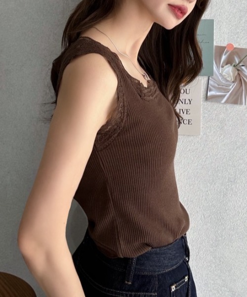 TREOVER(トレオーバー)の「スクエアネック レースリブタンクトップ(タンクトップ・レディース・ブラック/ブラウン/オフホワイト/グレイッシュベージュ・MEDIUM/LARGE)」の19枚目の写真