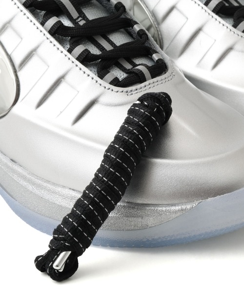 NIKE(ナイキ)の「NIKE BOOK 2 EP / ナイキ ブック 2 EP【SP】(スニーカー・メンズ・シルバー・26.0cm/26.5cm/27.0cm/27.5cm/28.0cm/28.5cm/29.0cm/30.0cm)」の4枚目の写真