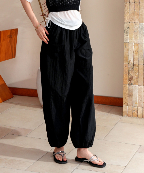 PIGMENT（ピグメント）の「[ルーズフォーム]バルーンバスラックパンツ (KYPT2603090)（その他パンツ・レディース・ブラック/グレー・FREE）」の5枚目の写真