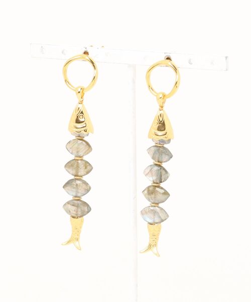 A.en(エイエン )の「【CHAN LUU】ORRIS EARRINGS LABRADORITE(ピアス(両耳用)・レディース・ゴールド・ONE SIZE)」の1枚目の写真